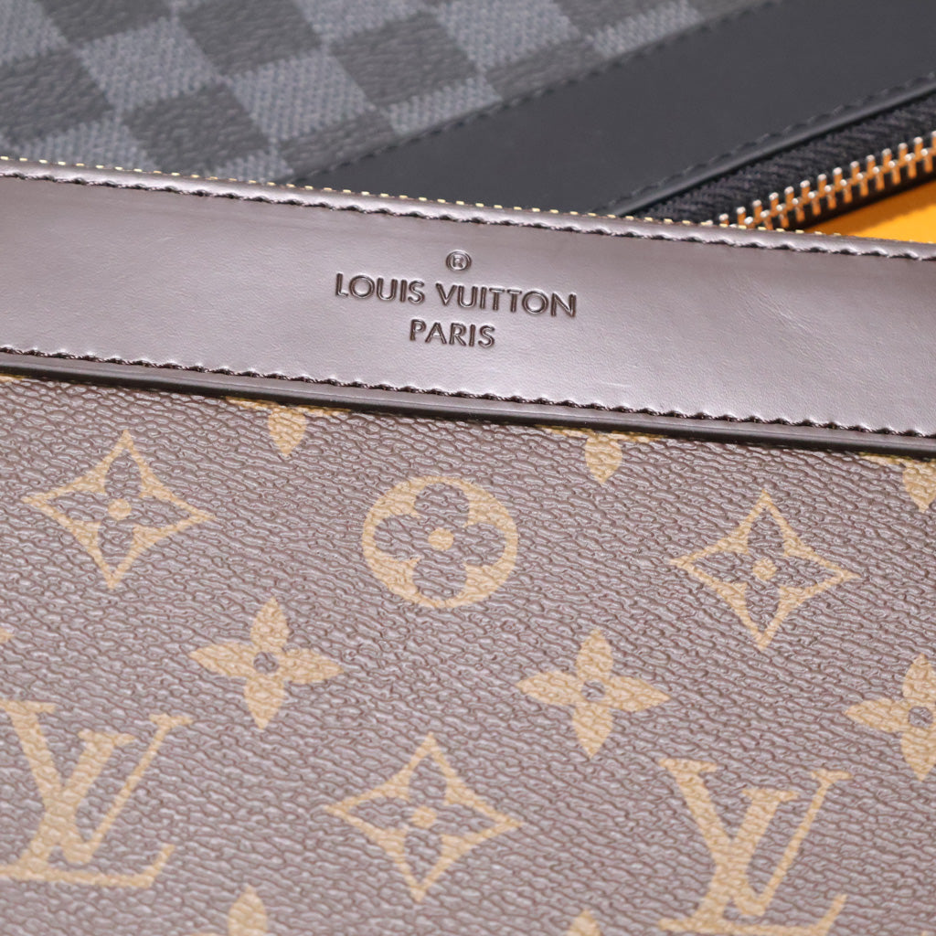 LV Daily Pouch