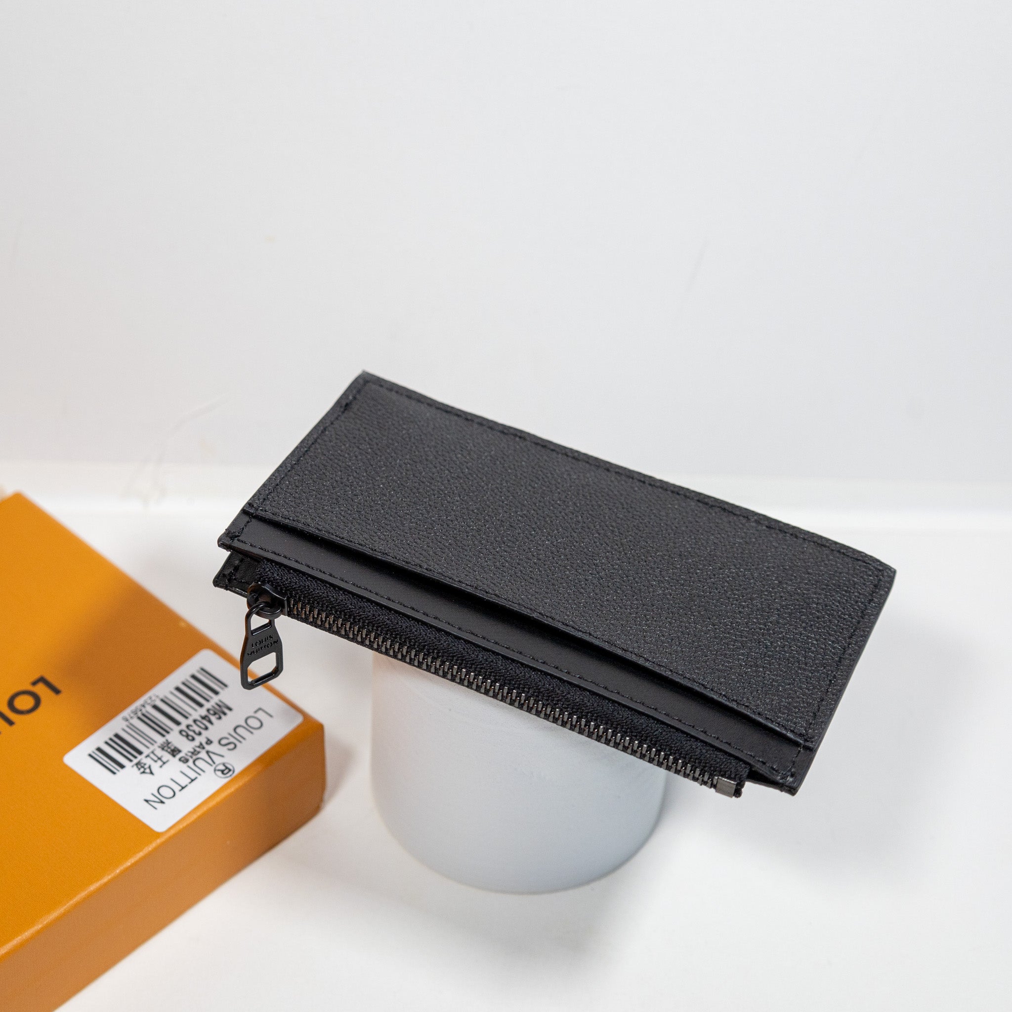 Louis Vuitton Credit Card Wallet Black Leather Zipper