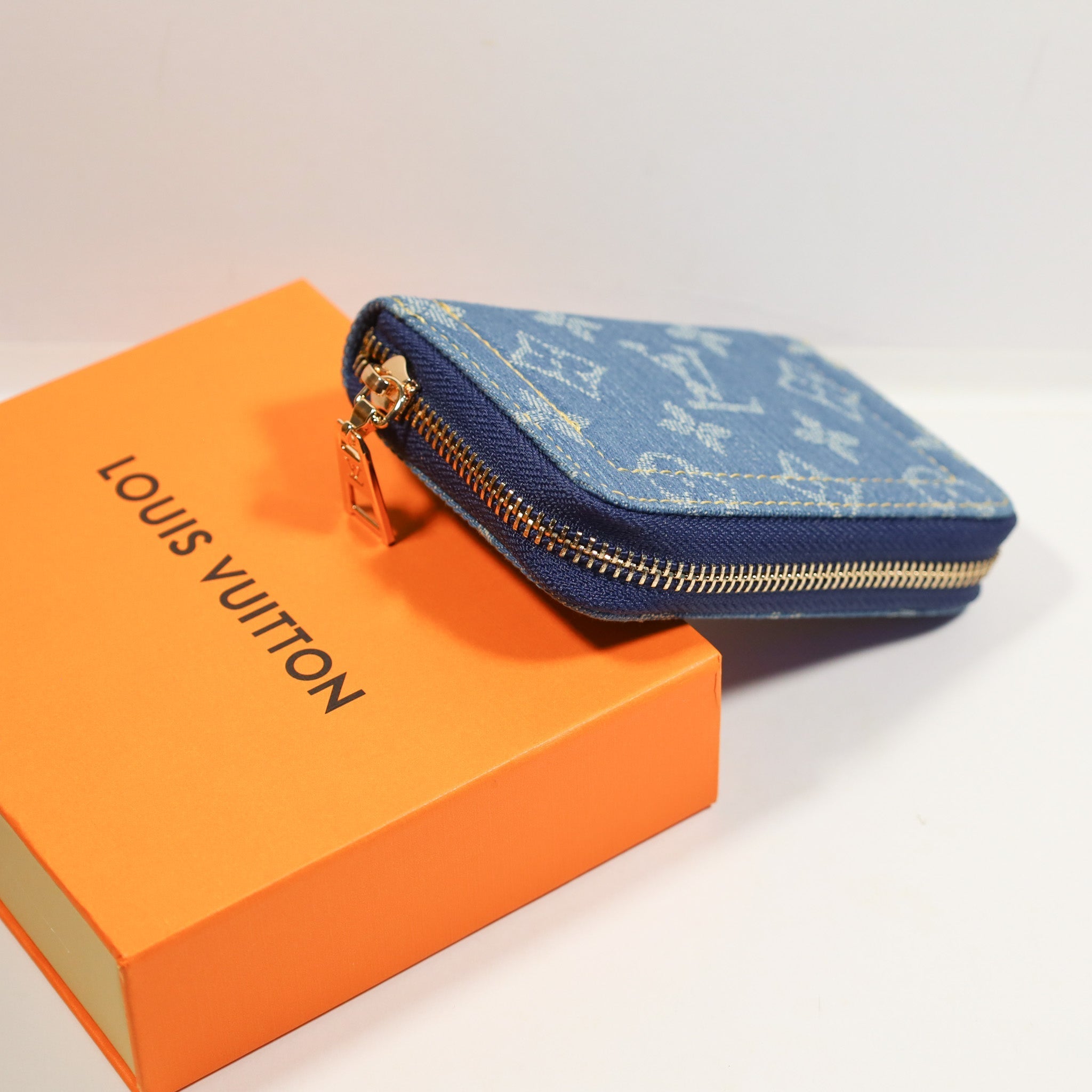 LV Denim Wallet Zippy Style