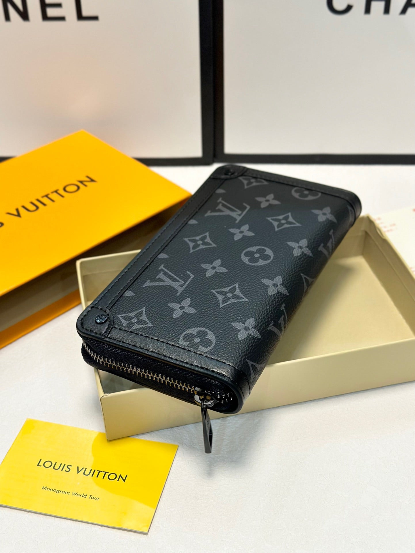 LV Zippy Wallet Black Monogram